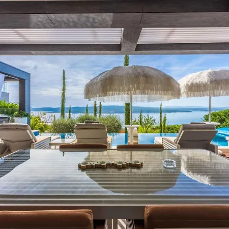 Vila In 39428 Crikvenica